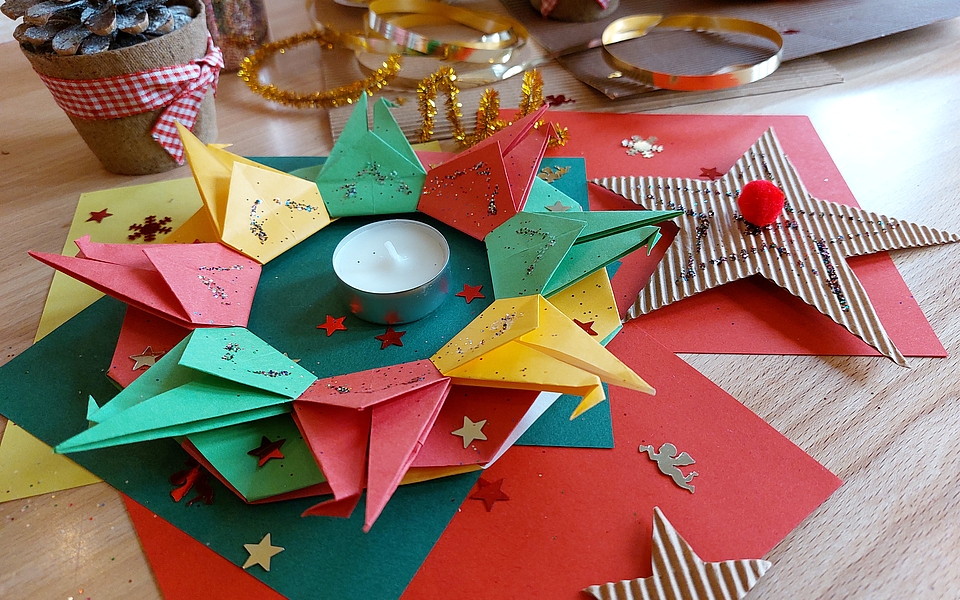 Weihnachtsbasteln im Zentrum ELCH CeCe-Areal